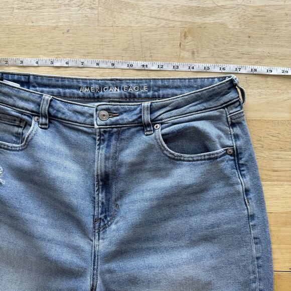 AE Stretch Mom Jeans Size 14 Long Medium Blue Wash Ripped High Waist Distressed - Picture 8 of 13